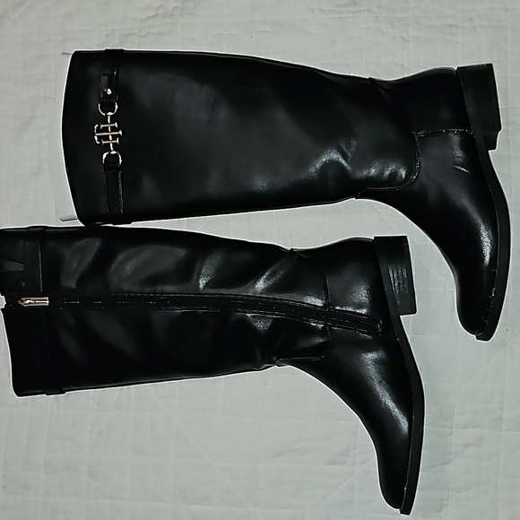 Tommy Hilfiger boots Twinezy faux leather black gold initials sz 7.5 NWT - Picture 10 of 10
